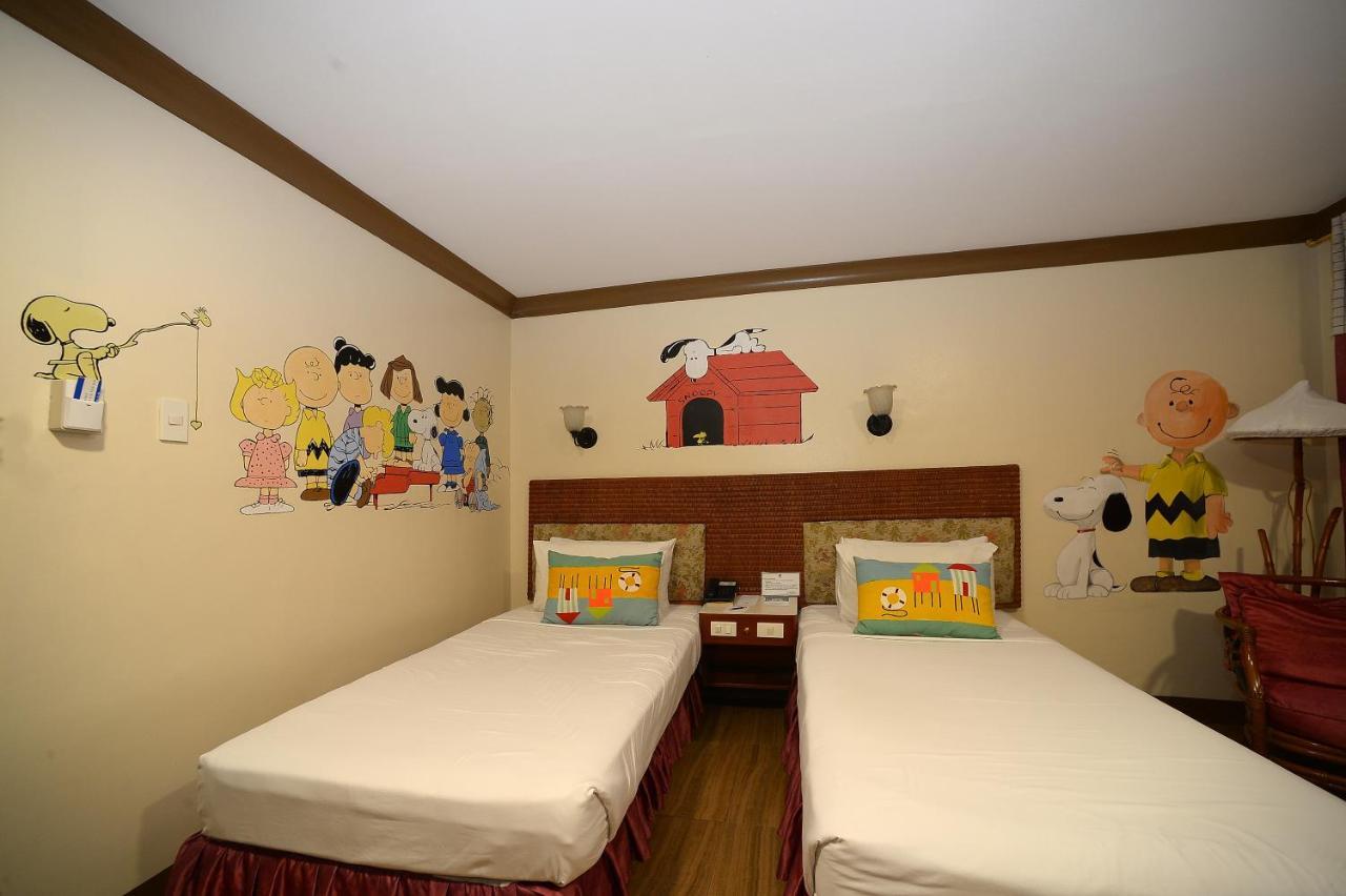 The Golden Pine Hotel Багио Экстерьер фото